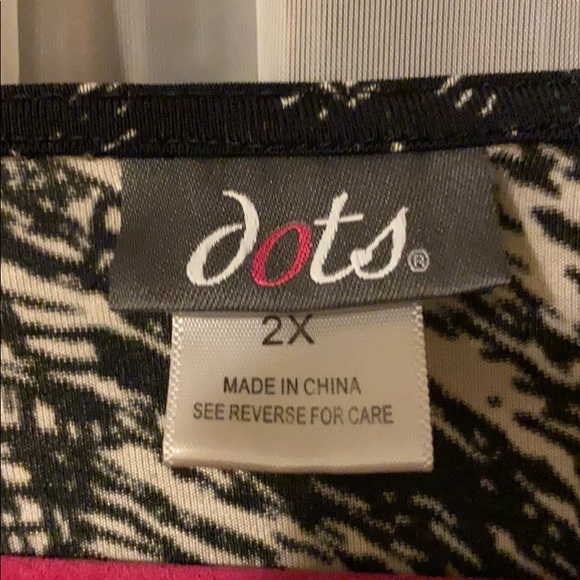 Dots Plus Size Flowy Shirt - Picture 7 of 10